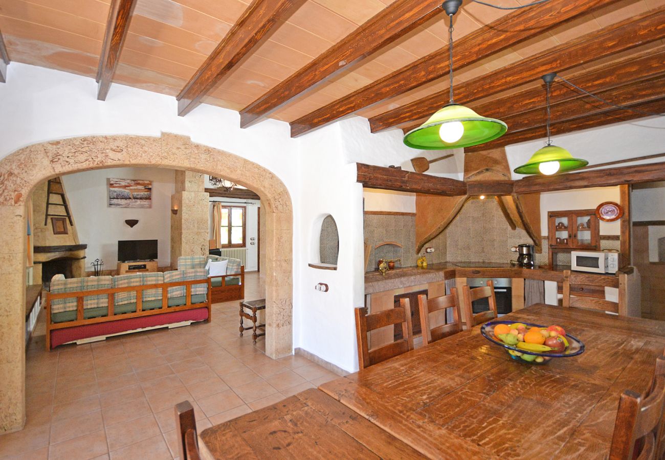 Casa rural en Llubi - Caulls