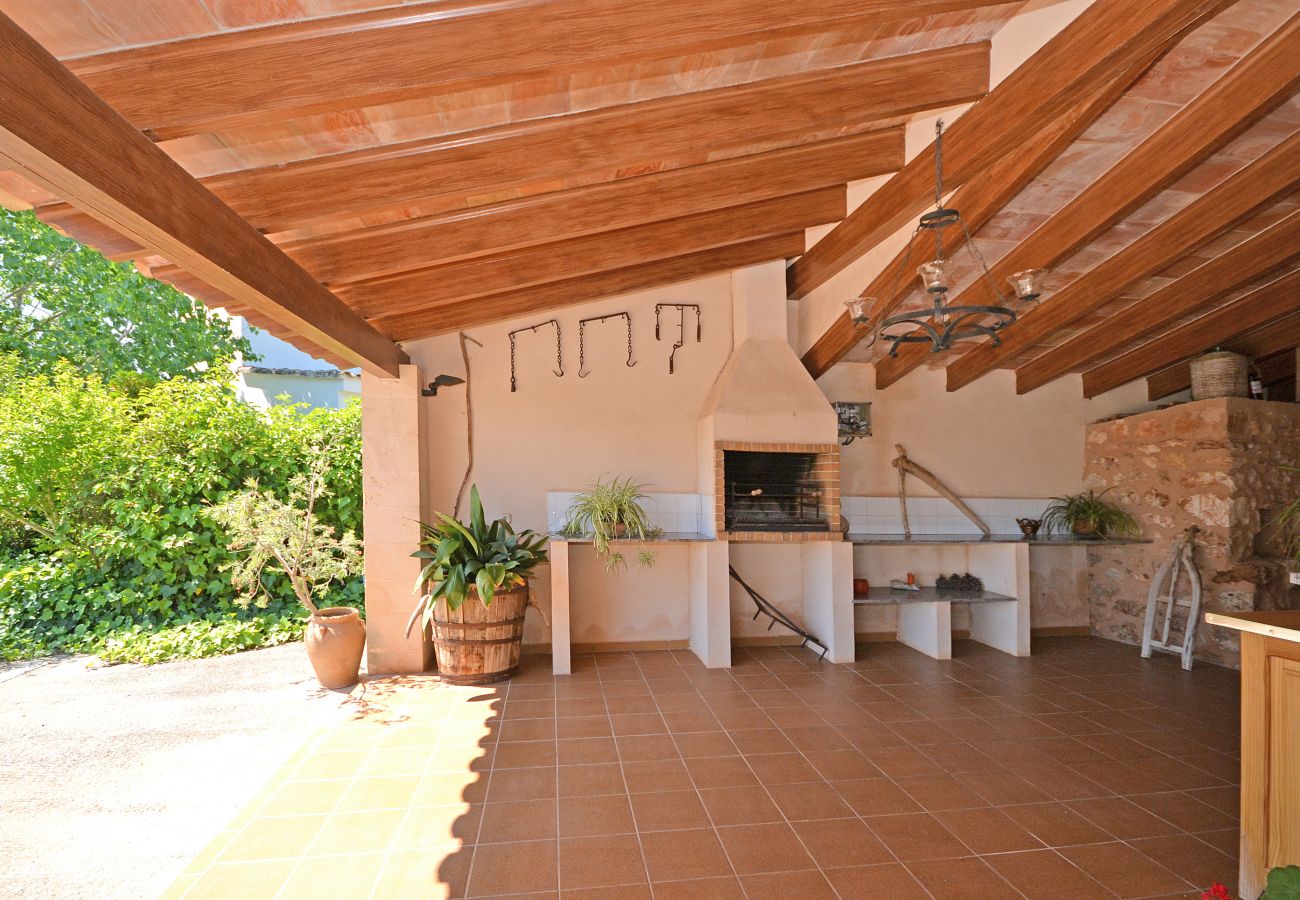 Casa rural en Llubi - Alba