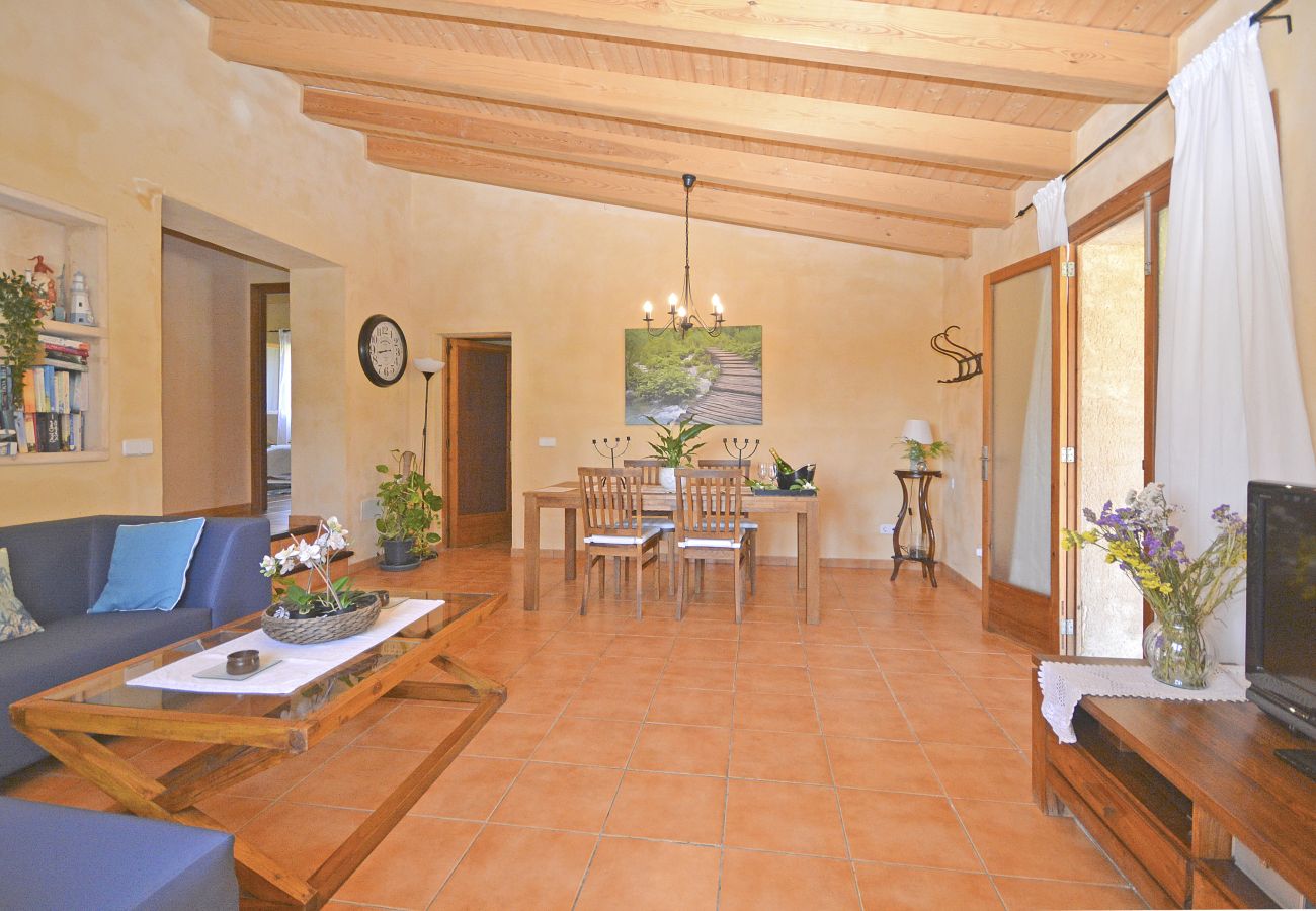 Casa rural en Moscari - Lila